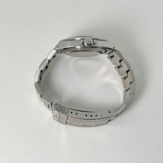 Rolex Submariner 14060 Image 2